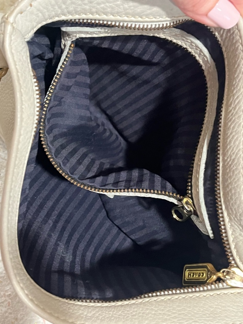 COACH Sonoma Vintage Bucket Bag GUC! # 4907 Bone Made in Italy! - Picture 12 of 12
